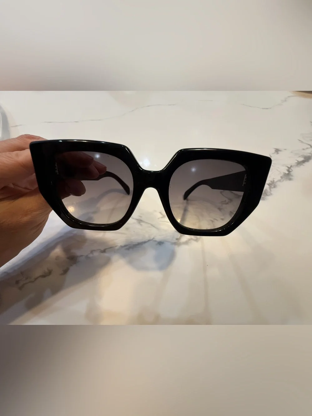 Celine cl40239f bold